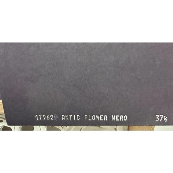 Prada Calzature Donna NIB vtg Stiletto heels nero black Perf Size 37.5/7.5 RARE - Picture 12 of 12